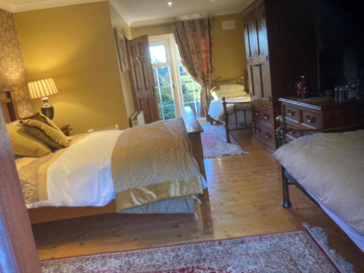Evergreen Bed & Breakfast Swords Luaran gambar