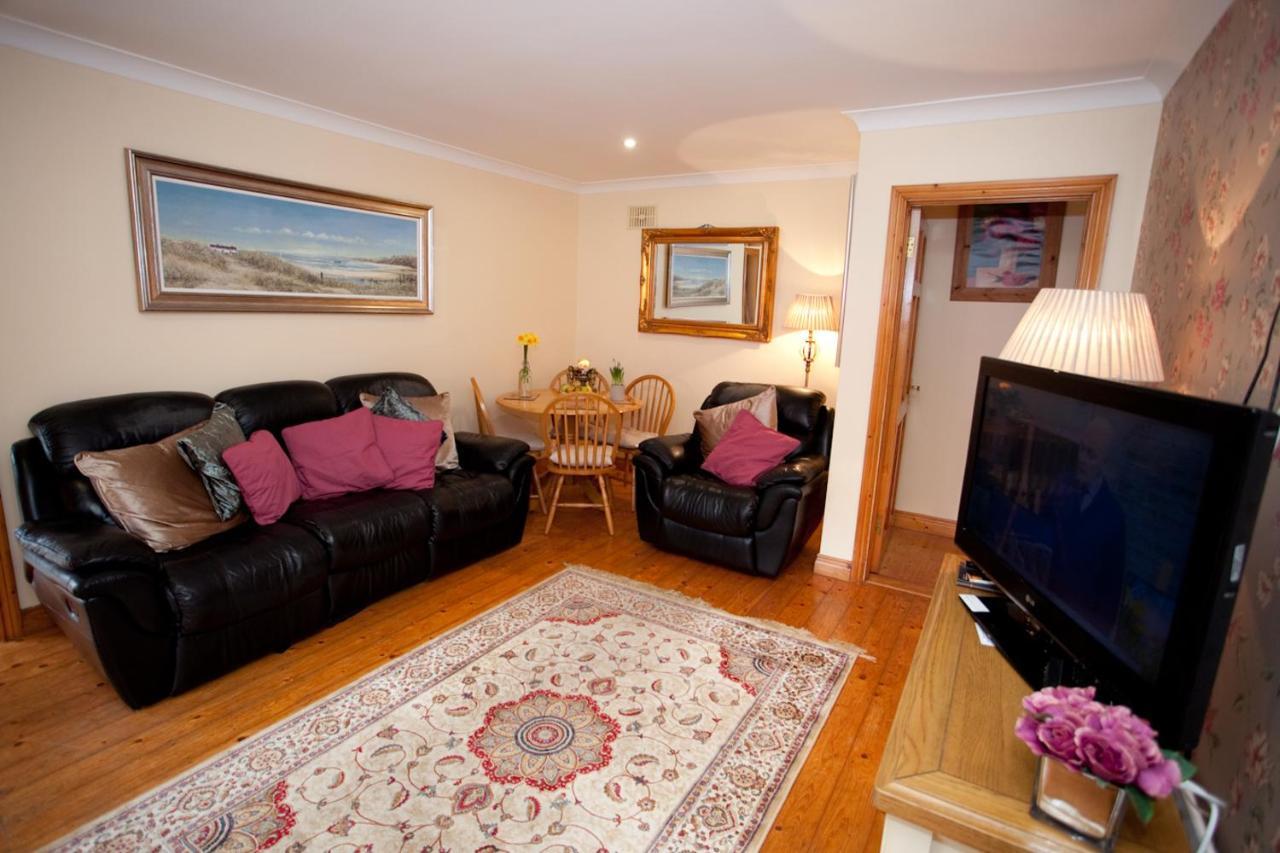 Evergreen Bed & Breakfast Swords Luaran gambar