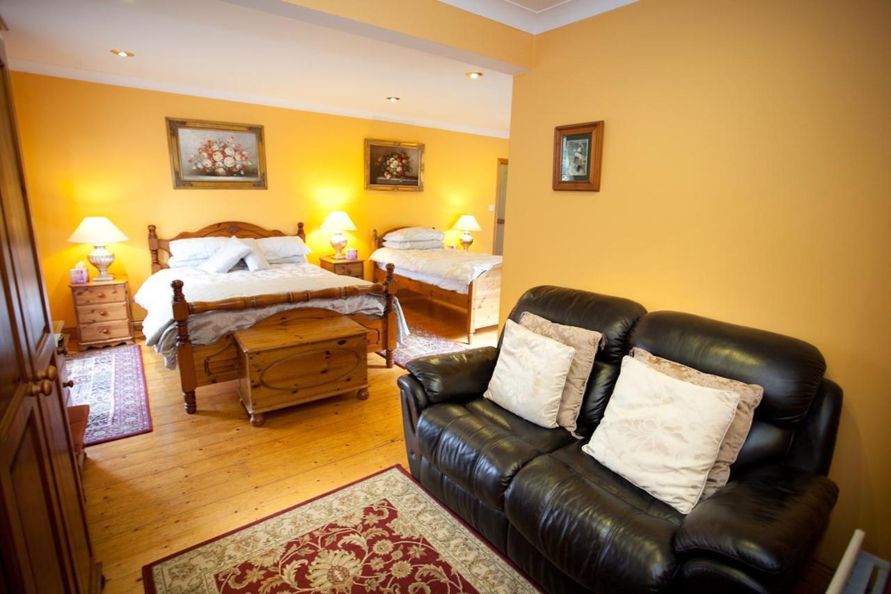 Evergreen Bed & Breakfast Swords Luaran gambar