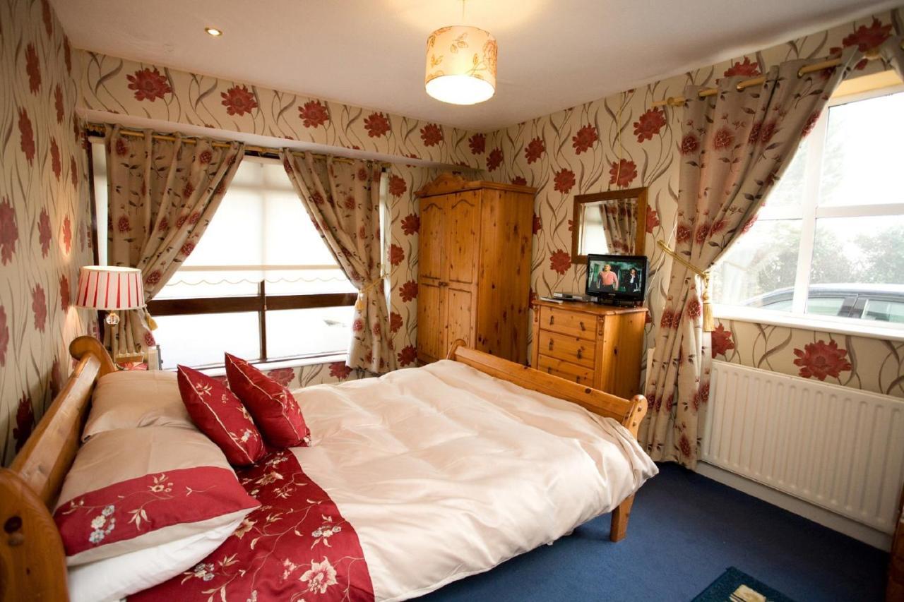 Evergreen Bed & Breakfast Swords Bilik gambar